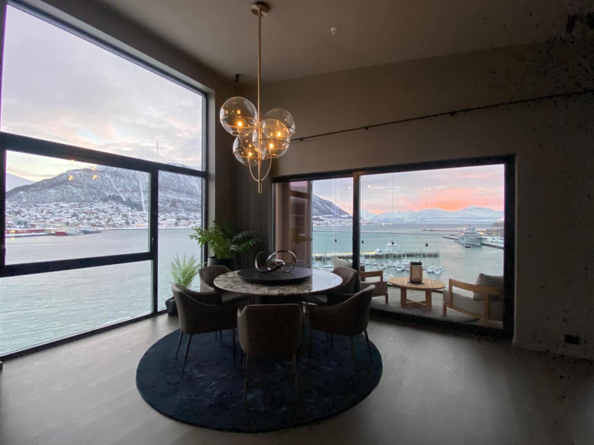 Vindlys Luxury Penthouse Apartment Tromsø Exterior foto