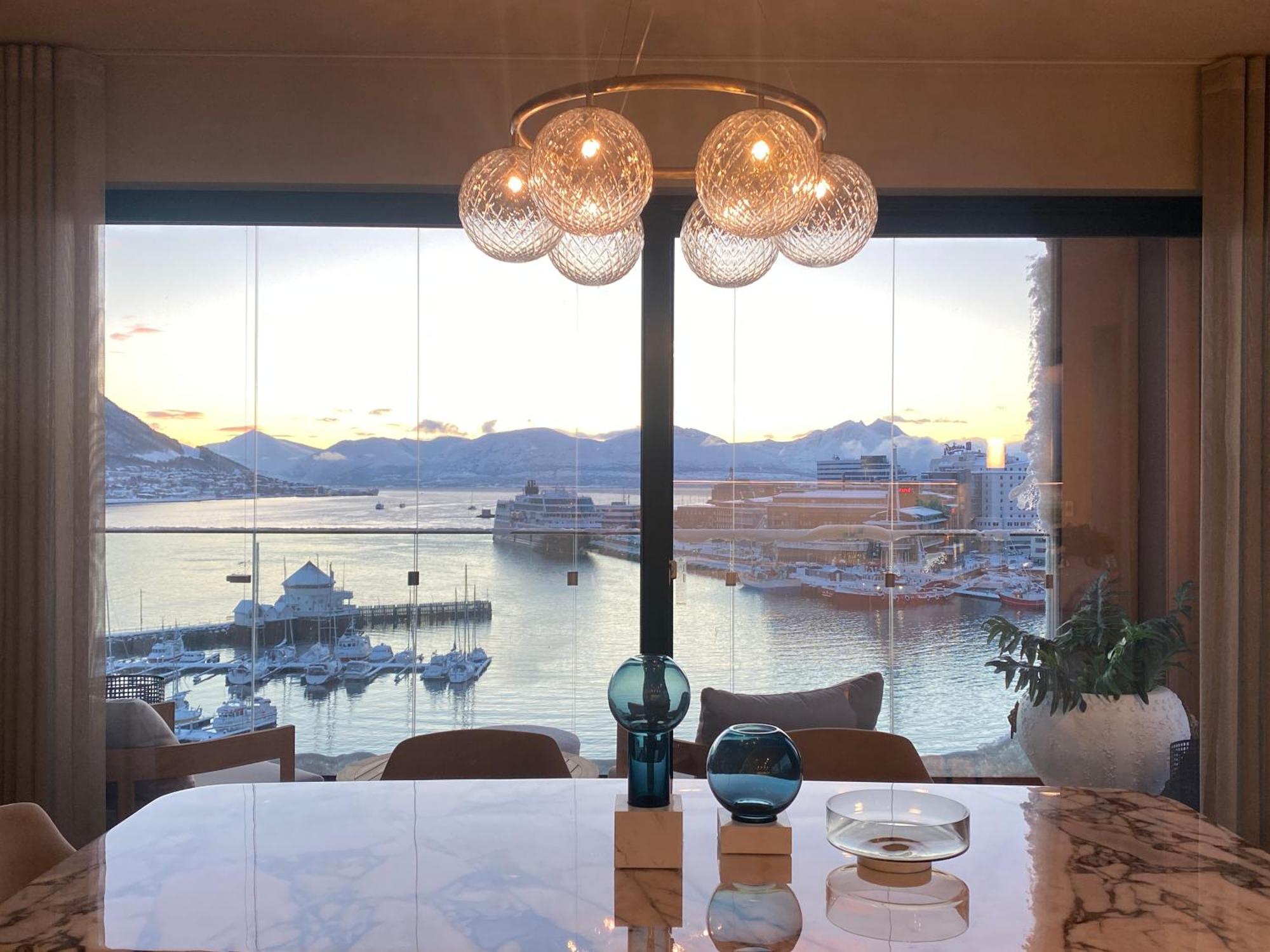 Vindlys Luxury Penthouse Apartment Tromsø Exterior foto